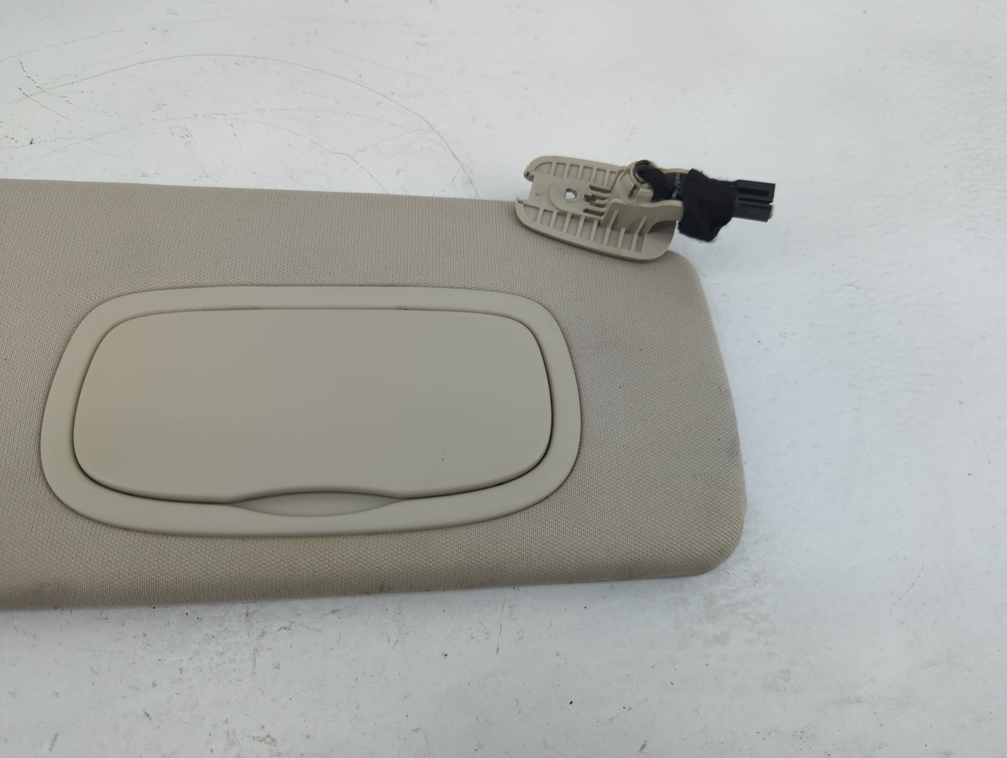 2015-2016 Dodge Dart Sun Visor Shade Replacement Passenger Right Mirror Fits Fits 2015 2016 OEM Used Auto Parts - Oemusedaut