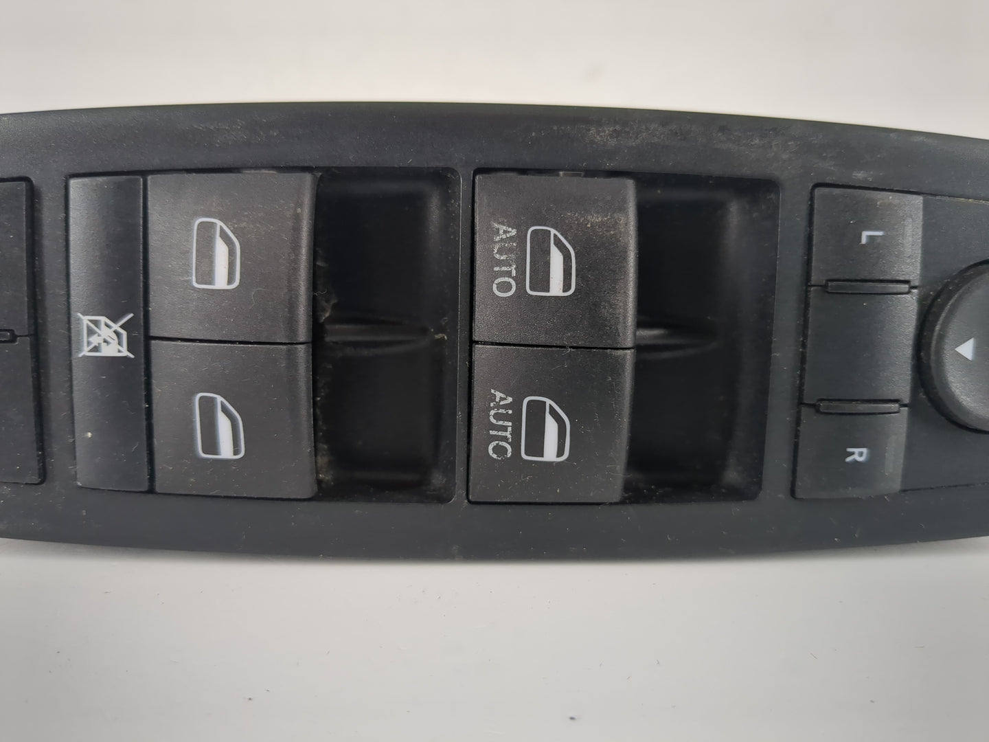 2014-2015 Dodge Durango Master Power Window Switch Replacement Driver Side Left P/N:68184802AC Fits Fits 2014 2015 OEM Used 