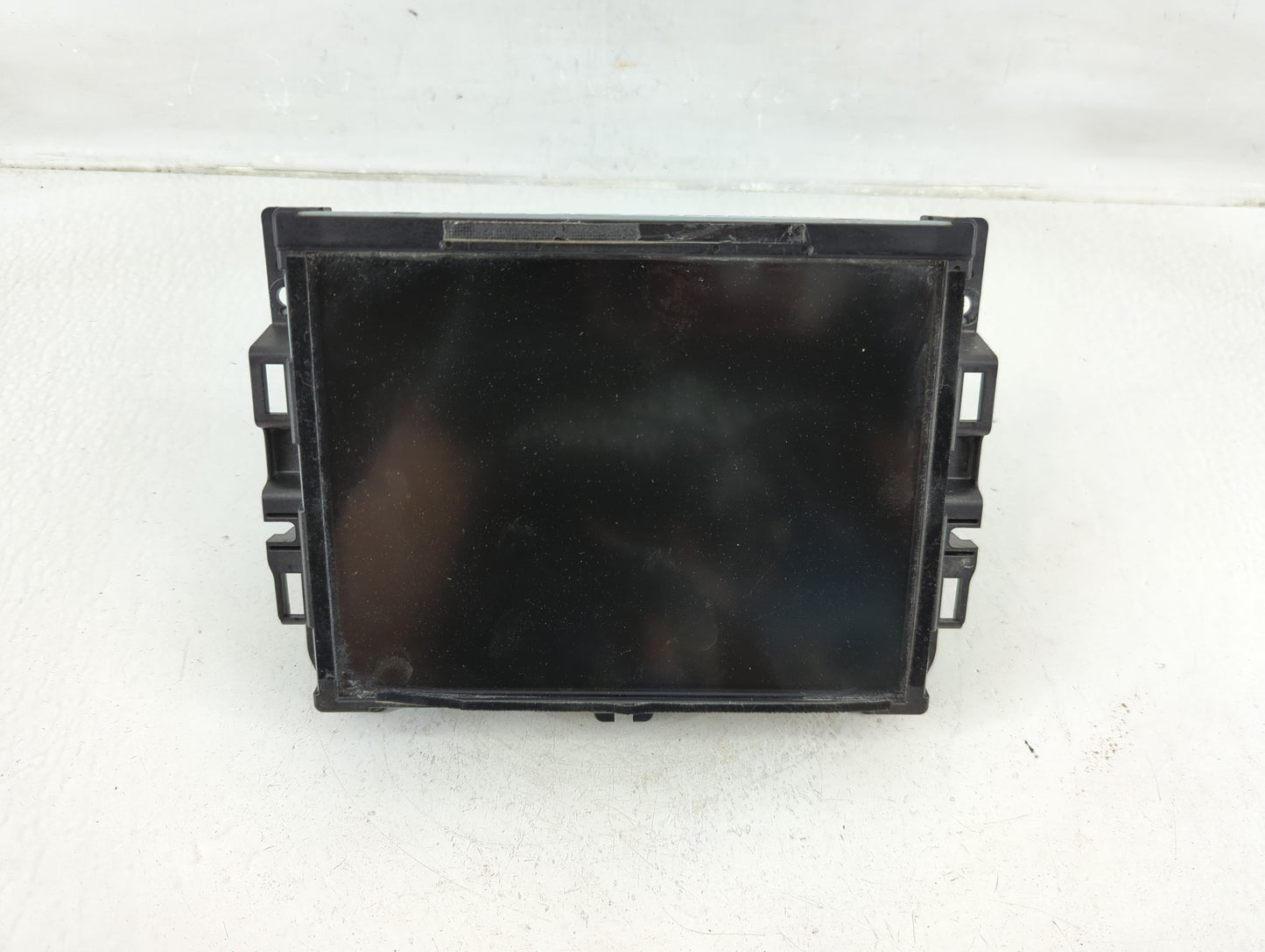 2015 Dodge Durango Radio AM FM Cd Player Receiver Replacement P/N:68239115AH 6434C-BE2801 Fits OEM Used Auto Parts - Oemused