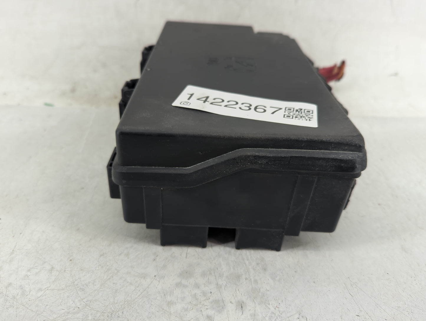 2015 Dodge Durango Fusebox Fuse Box Panel Relay Module P/N:P68242830AC Fits OEM Used Auto Parts - Oemusedautoparts1.com