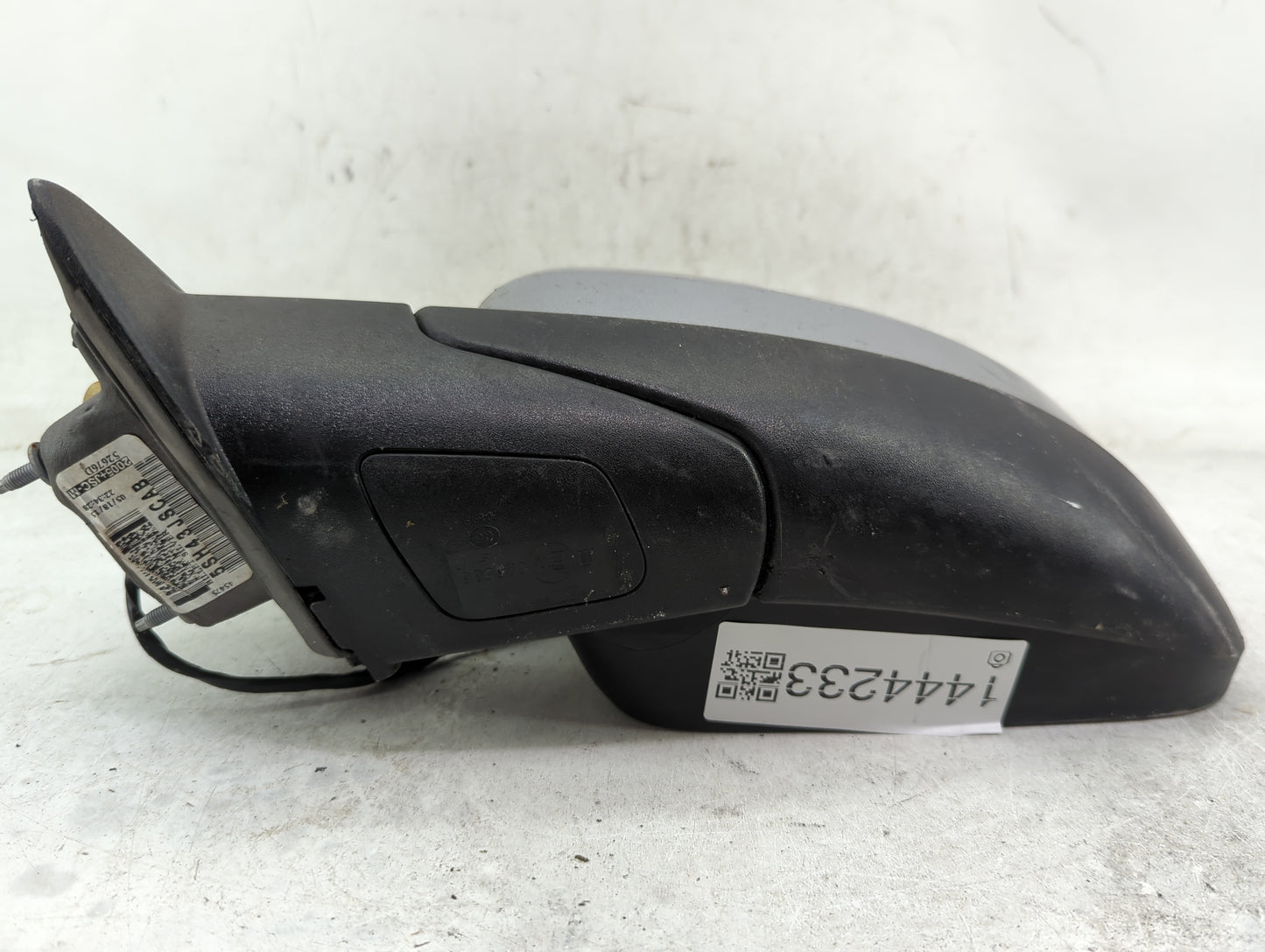 2011-2022 Dodge Durango Driver Side View Mirror - Left Door Mirror OEM Used - Oemusedautoparts1.com