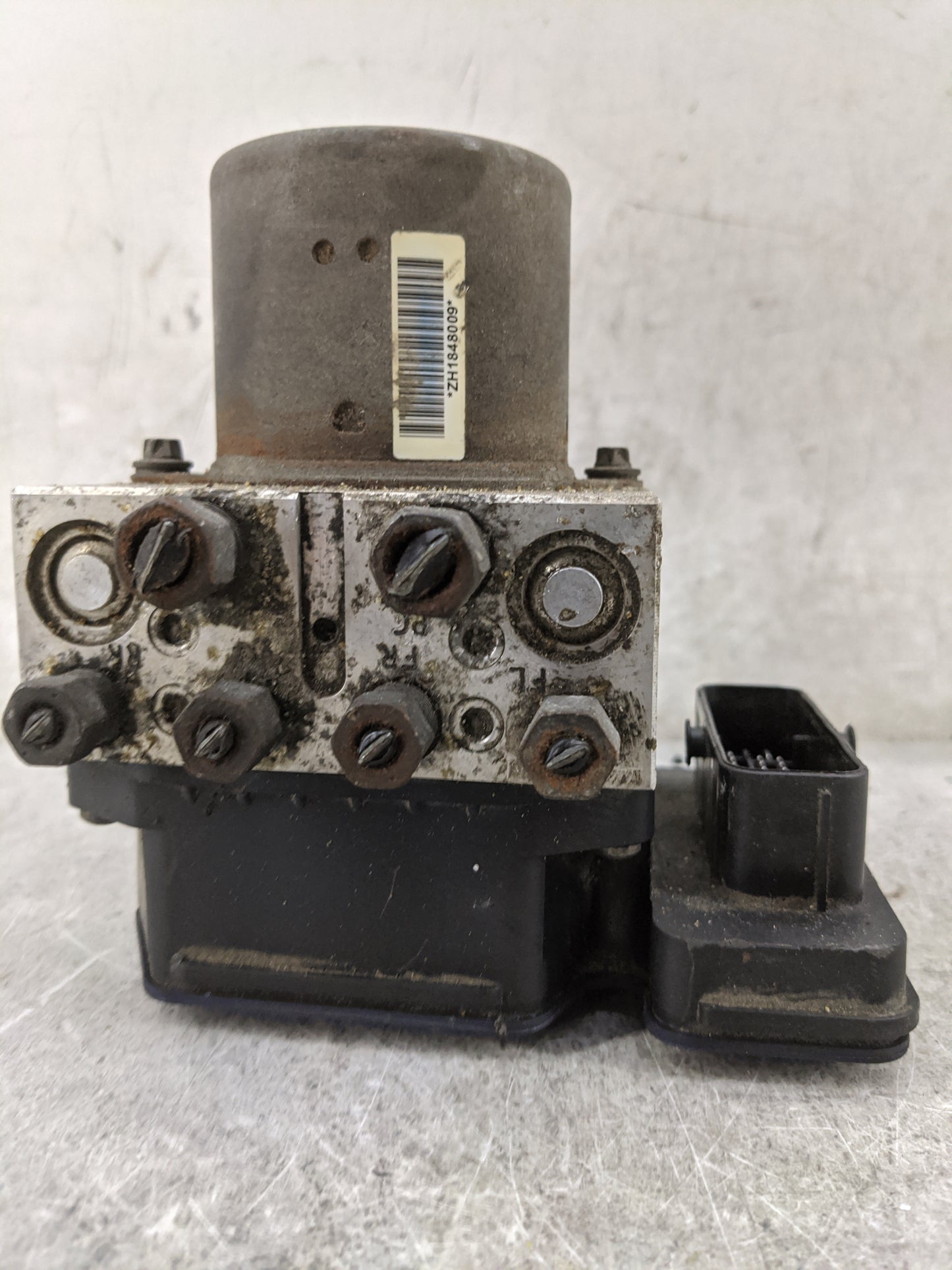 2014-2015 Dodge Durango ABS Pump Control Module Replacement P/N:68241676AB 229222-139, AWHI336415336 Fits Fits 2014 2015 OEM