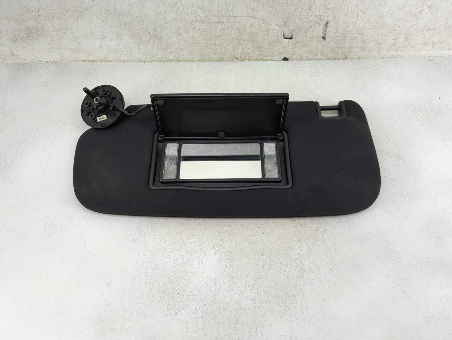 2011-2022 Dodge Durango Sun Visor Shade Replacement Driver Left Mirror Fits OEM Used Auto Parts - Oemusedautoparts1.com