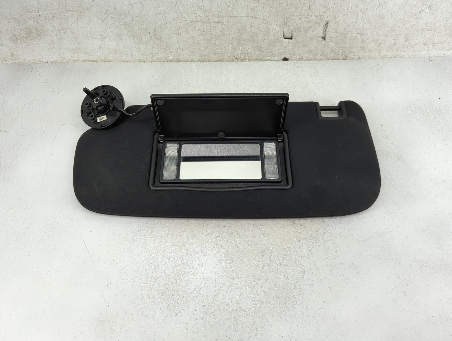 2011-2022 Dodge Durango Sun Visor Shade Replacement Driver Left Mirror Fits OEM Used Auto Parts - Oemusedautoparts1.com