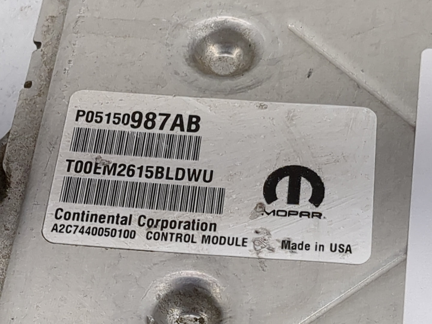 2015 Dodge Durango PCM Engine Control Computer ECU ECM PCU OEM P/N:P05150987AB T00EM2615BLDWU, A2C7440050100 Fits OEM Used A