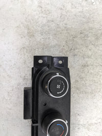 2014-2015 Dodge Durango Climate Control Module Temperature AC/Heater Replacement P/N:T27150Q318 68562 Fits Fits 2014 2015 OE