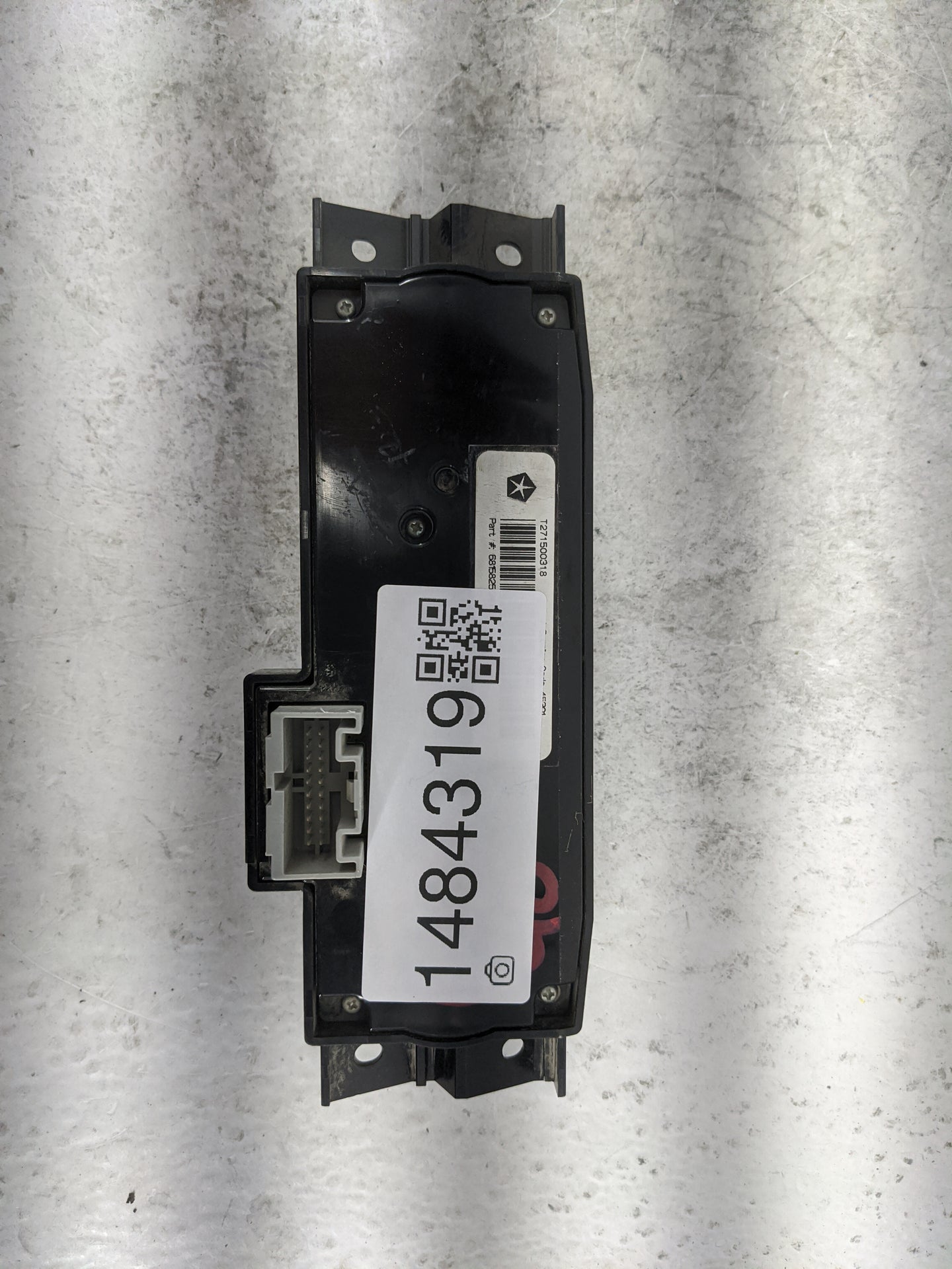2014-2015 Dodge Durango Climate Control Module Temperature AC/Heater Replacement P/N:T27150Q318 68562 Fits Fits 2014 2015 OE