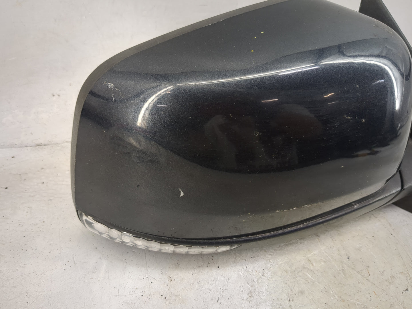 2011-2021 Dodge Durango Passenger Side View Mirror - Right Door Mirror OEM Used - Oemusedautoparts1.com