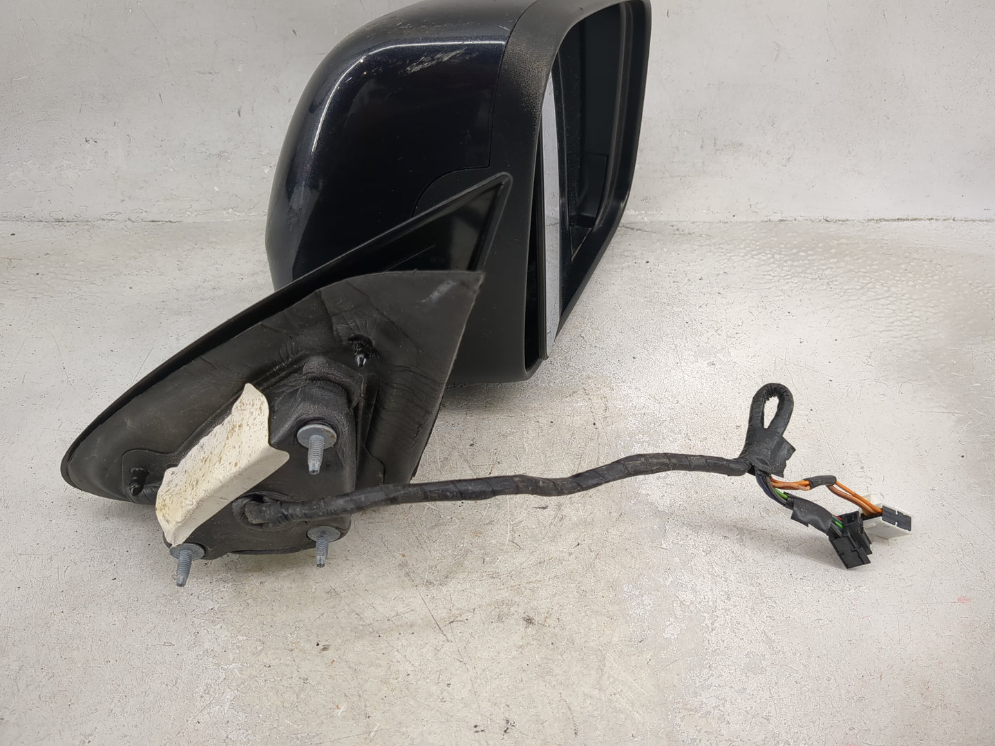 2011-2021 Dodge Durango Passenger Side View Mirror - Right Door Mirror OEM Used - Oemusedautoparts1.com