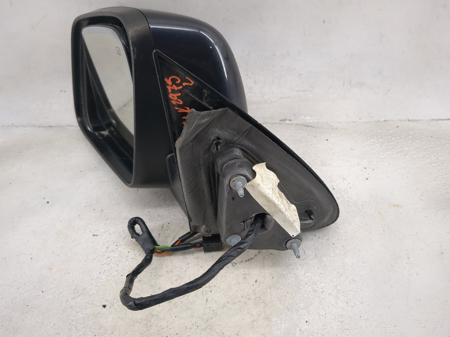 2011-2021 Dodge Durango Driver Side View Mirror - Left Door Mirror OEM Used - Oemusedautoparts1.com