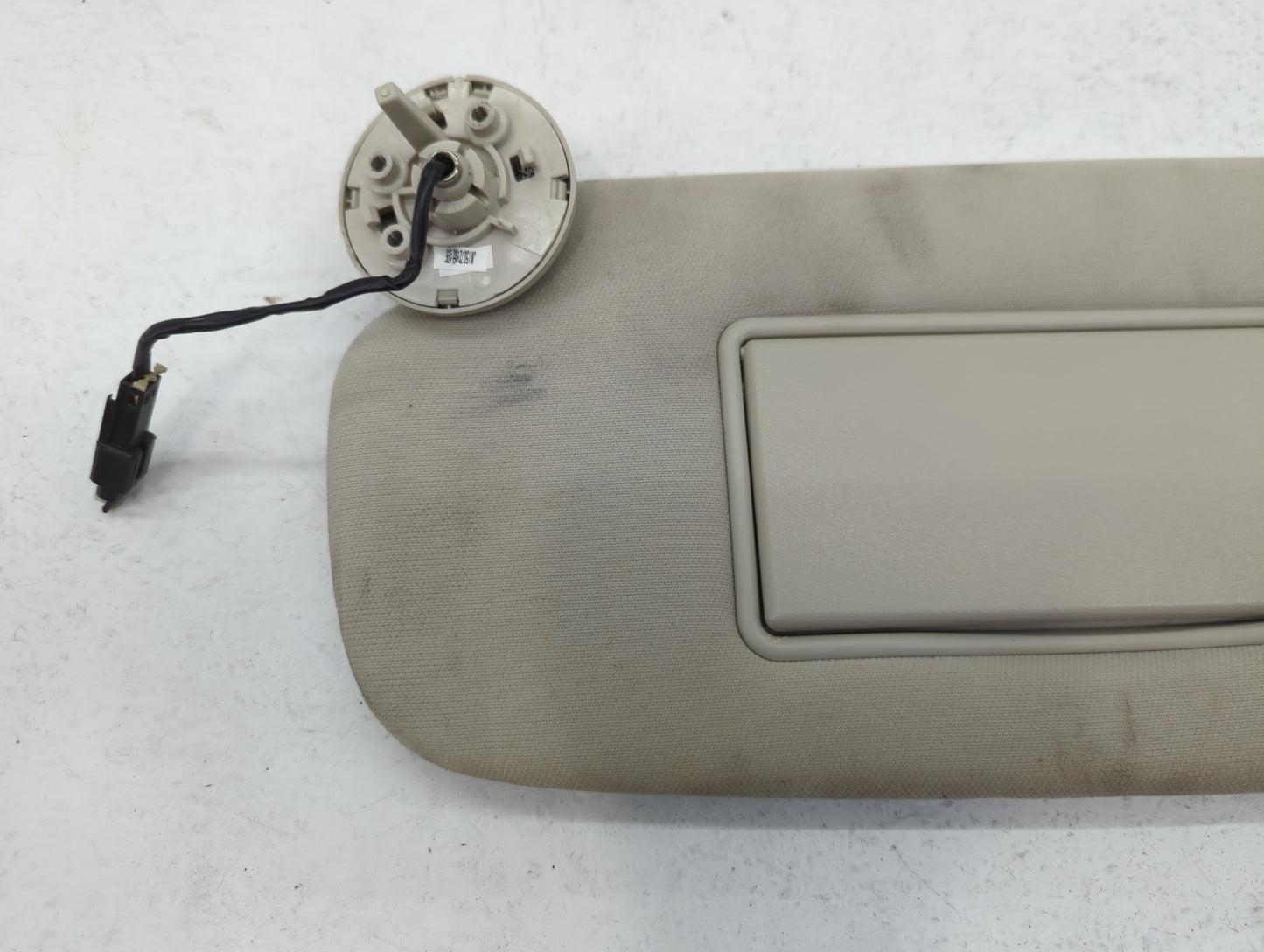 2011-2022 Dodge Durango Sun Visor Shade Replacement Passenger Right Mirror Fits OEM Used Auto Parts - Oemusedautoparts1.com