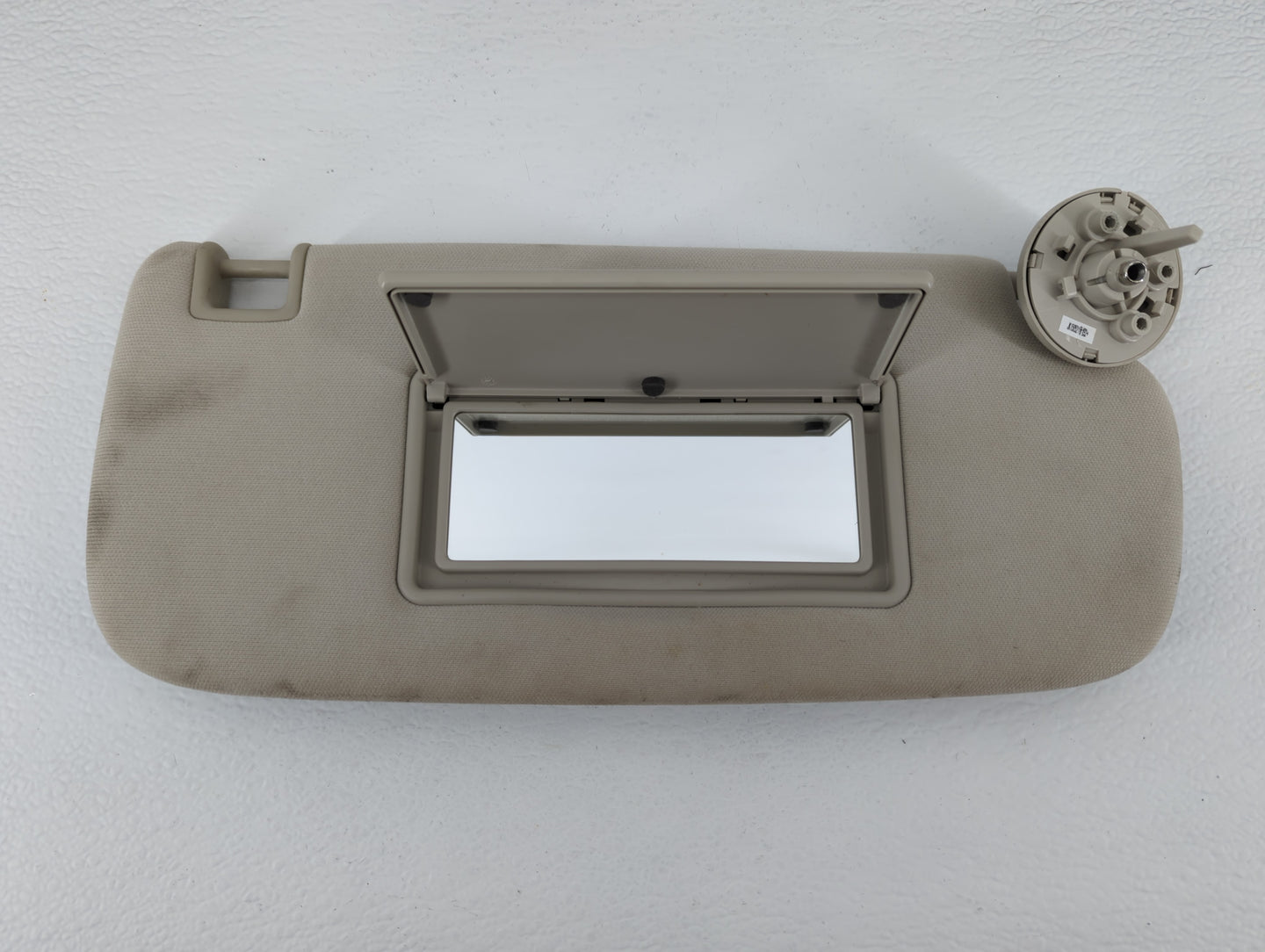 2011-2022 Dodge Durango Sun Visor Shade Replacement Passenger Right Mirror Fits OEM Used Auto Parts - Oemusedautoparts1.com