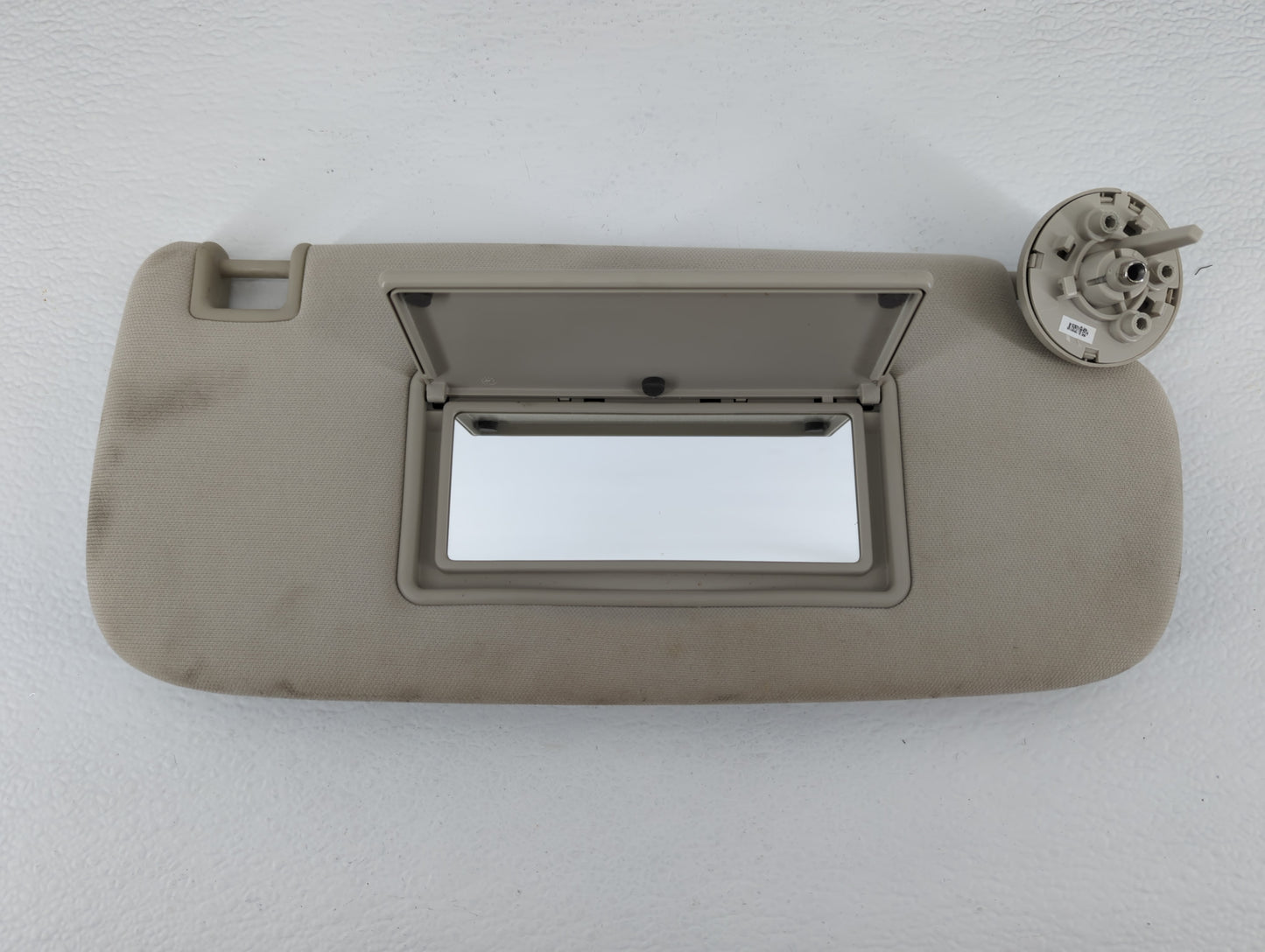 2011-2022 Dodge Durango Sun Visor Shade Replacement Passenger Right Mirror Fits OEM Used Auto Parts - Oemusedautoparts1.com