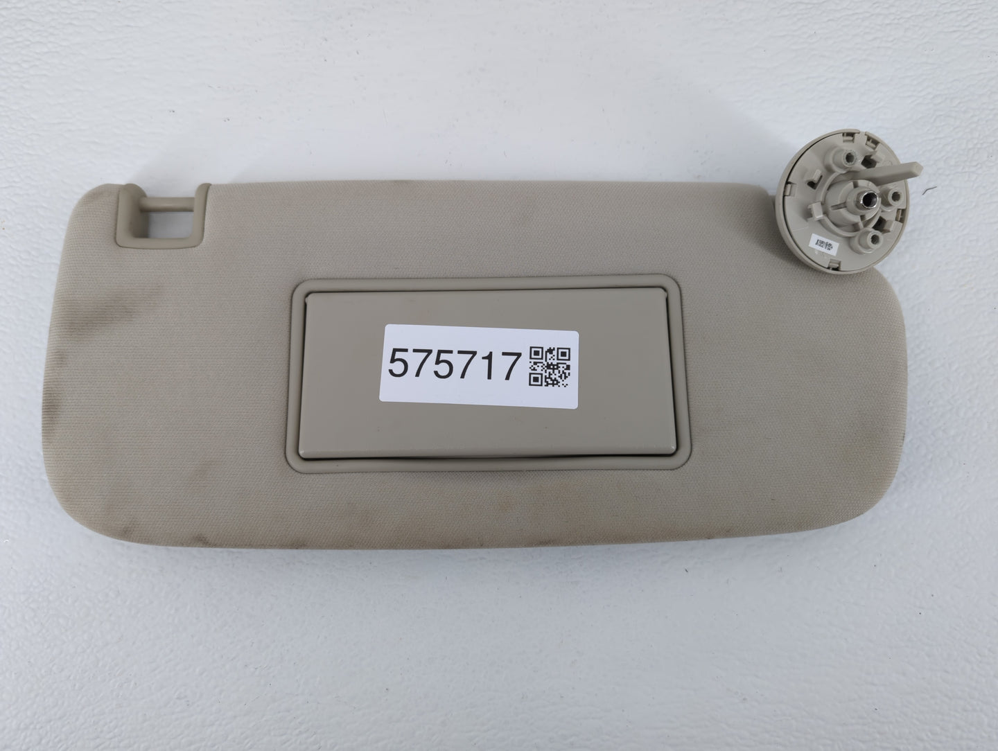 2011-2022 Dodge Durango Sun Visor Shade Replacement Passenger Right Mirror Fits OEM Used Auto Parts - Oemusedautoparts1.com
