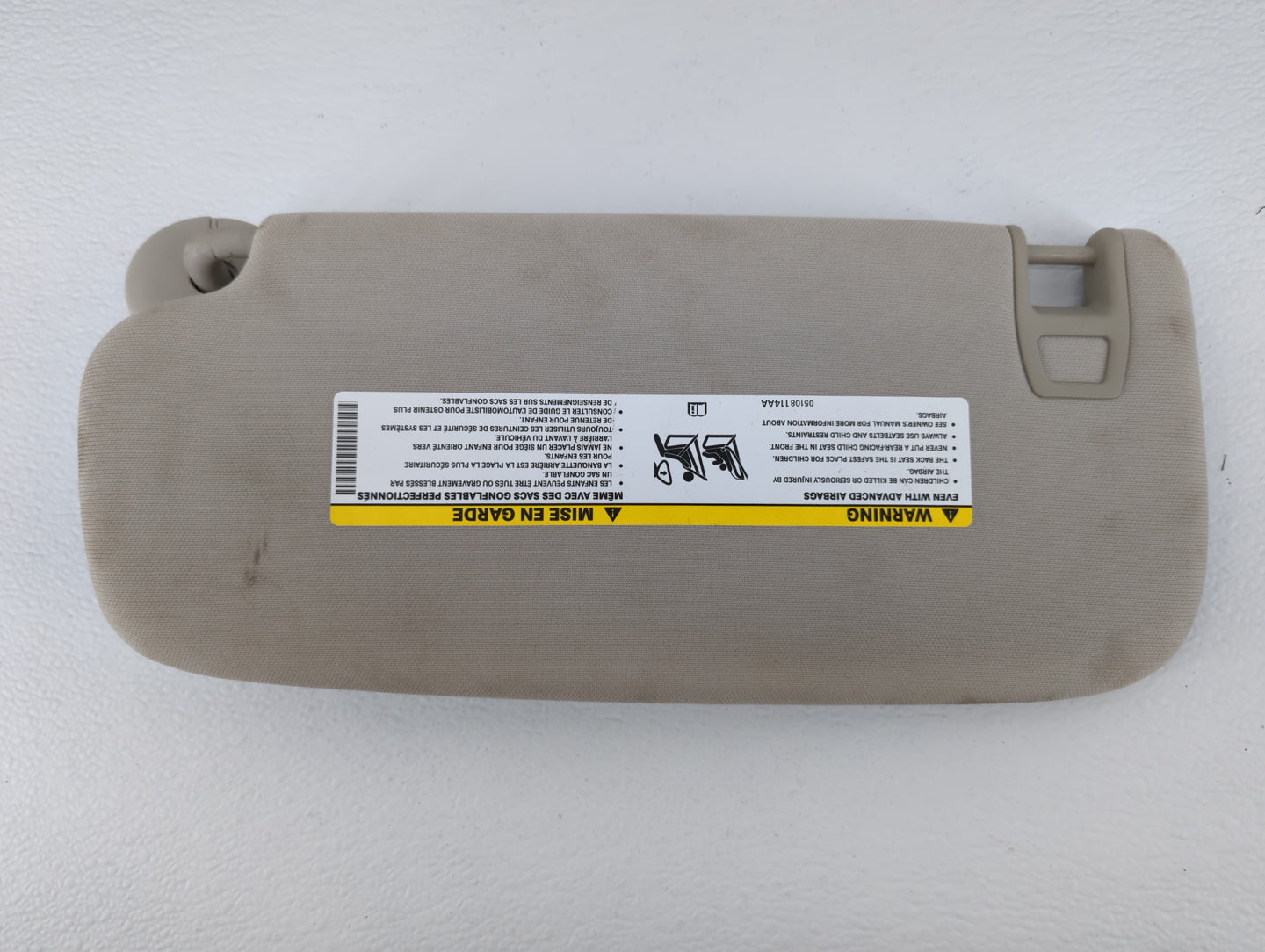 2011-2022 Dodge Durango Sun Visor Shade Replacement Passenger Right Mirror Fits OEM Used Auto Parts - Oemusedautoparts1.com