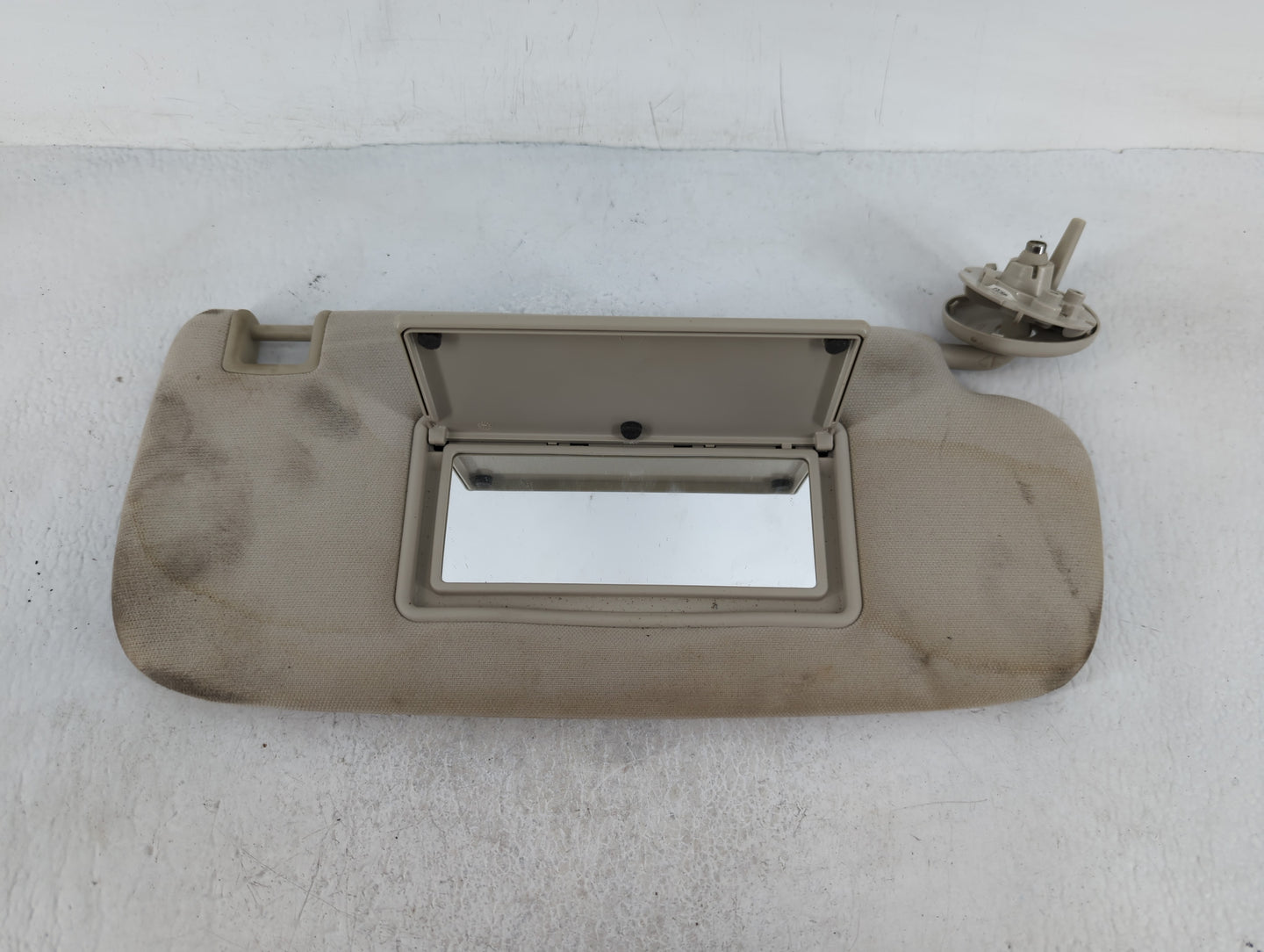 2011-2022 Dodge Durango Sun Visor Shade Replacement Passenger Right Mirror Fits OEM Used Auto Parts - Oemusedautoparts1.com