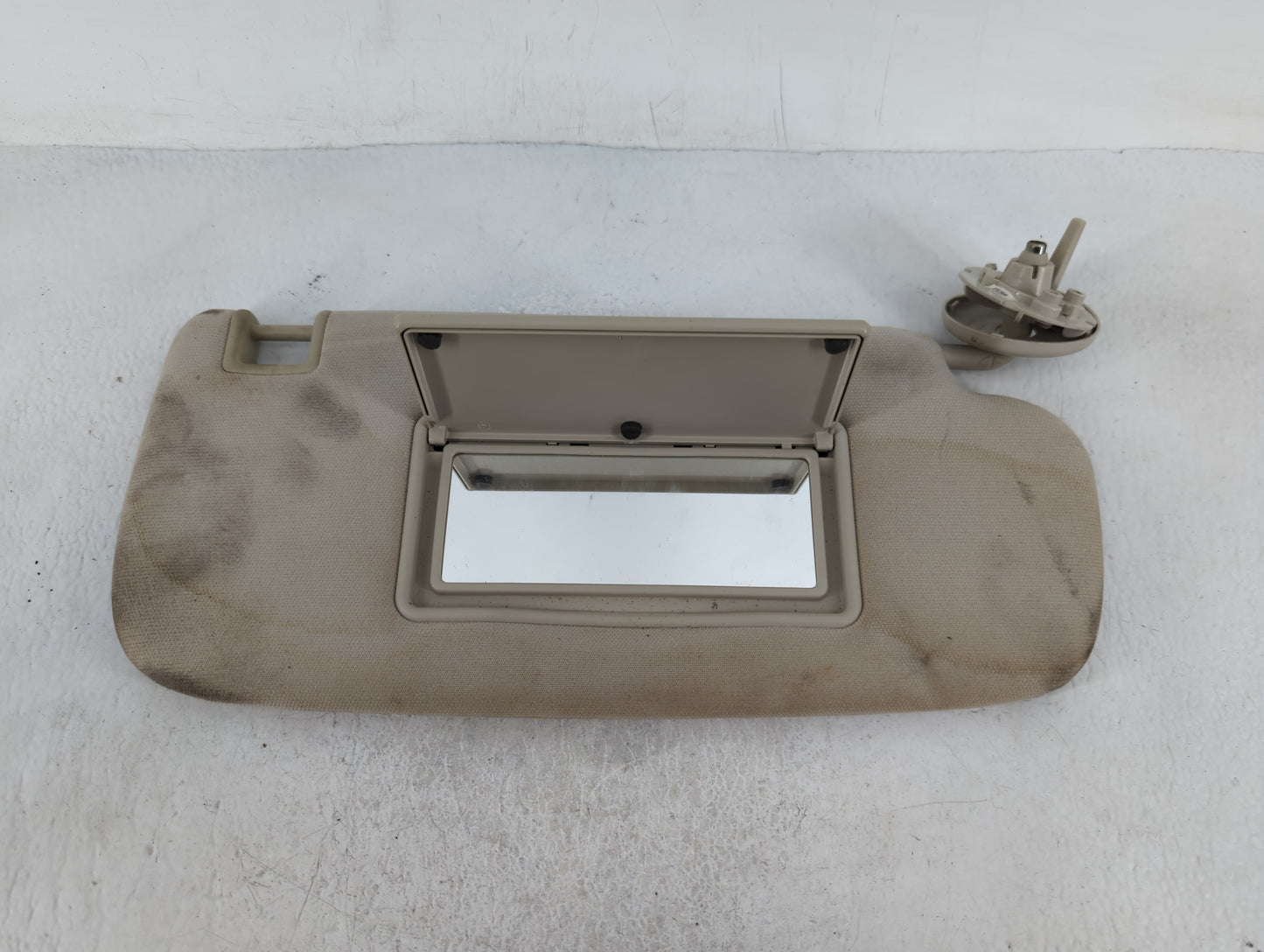 2011-2022 Dodge Durango Sun Visor Shade Replacement Passenger Right Mirror Fits OEM Used Auto Parts - Oemusedautoparts1.com