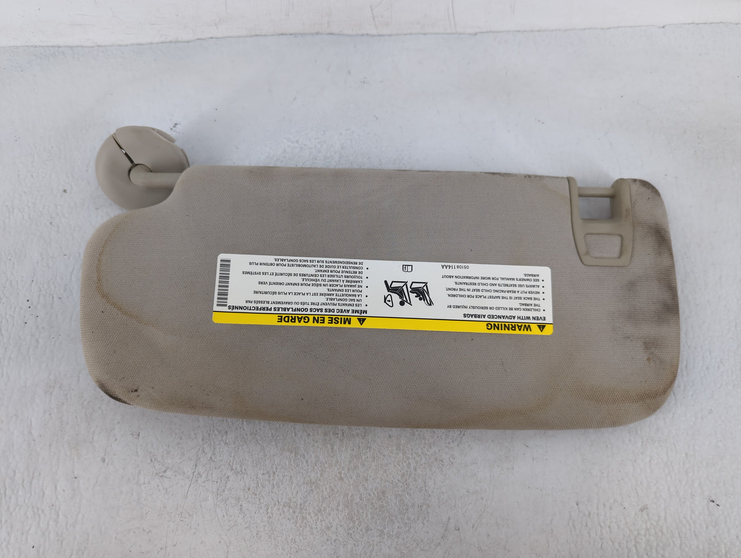 2011-2022 Dodge Durango Sun Visor Shade Replacement Passenger Right Mirror Fits OEM Used Auto Parts - Oemusedautoparts1.com