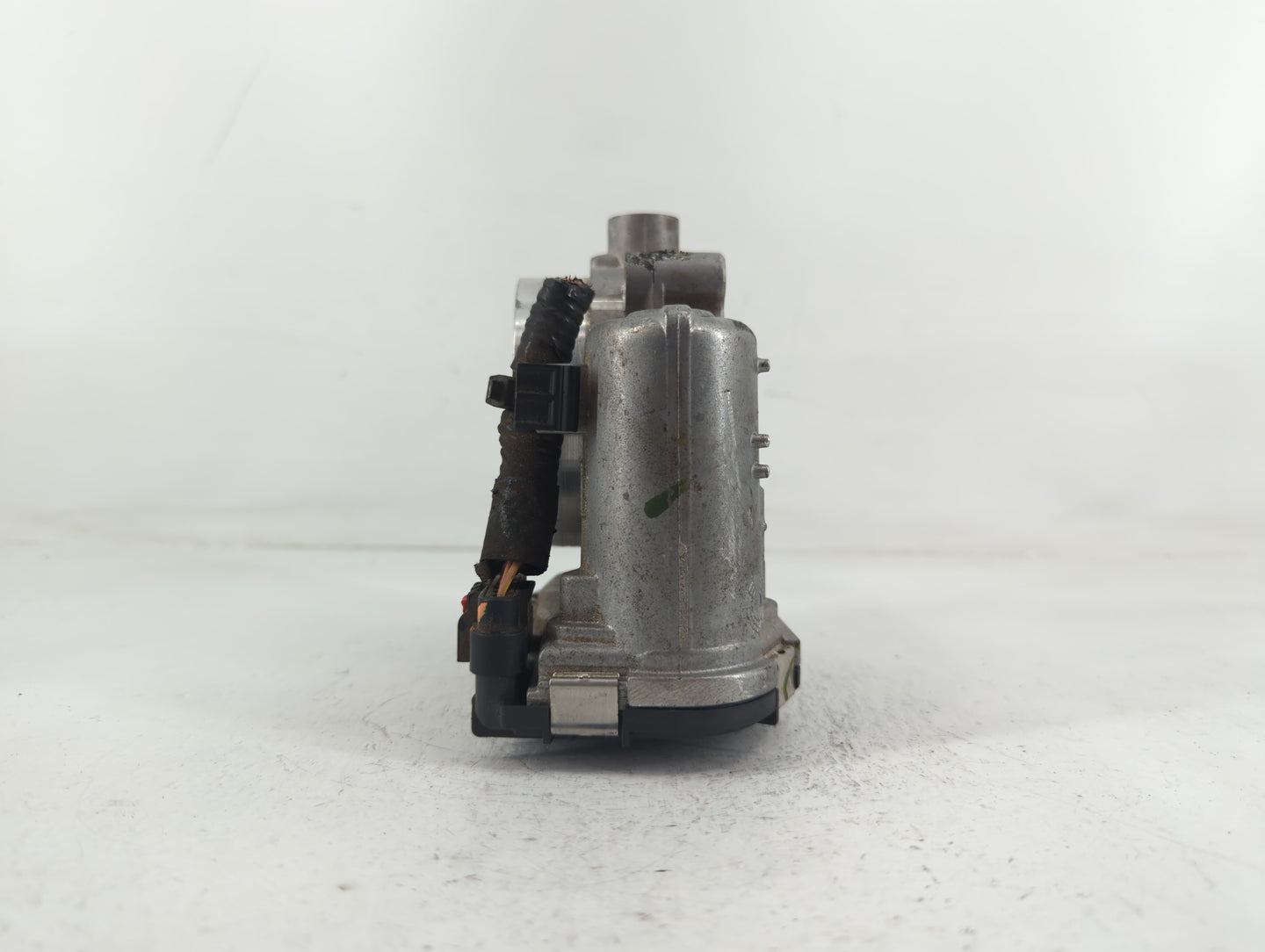 2011-2022 Dodge Durango Throttle Body P/N:0 280 750 570 05184349AC Fits OEM Used Auto Parts - Oemusedautoparts1.com