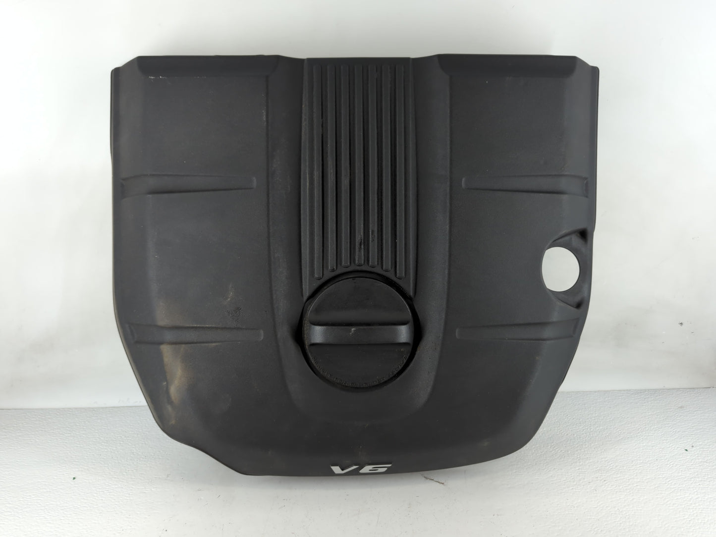 2015 Dodge Durango Engine Cover - Oemusedautoparts1.com
