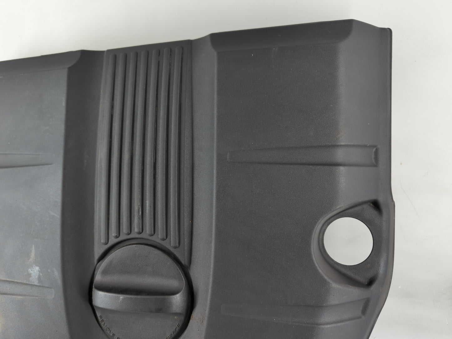 2015 Dodge Durango Engine Cover - Oemusedautoparts1.com