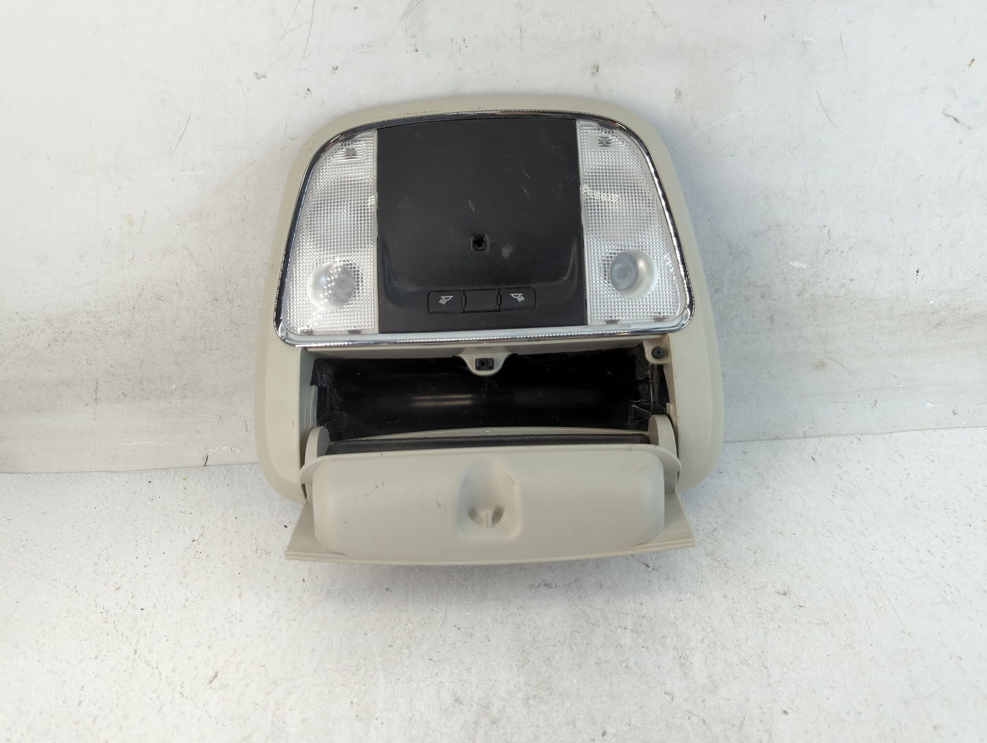 2015 Dodge Durango Overhead Roof Console - Oemusedautoparts1.com