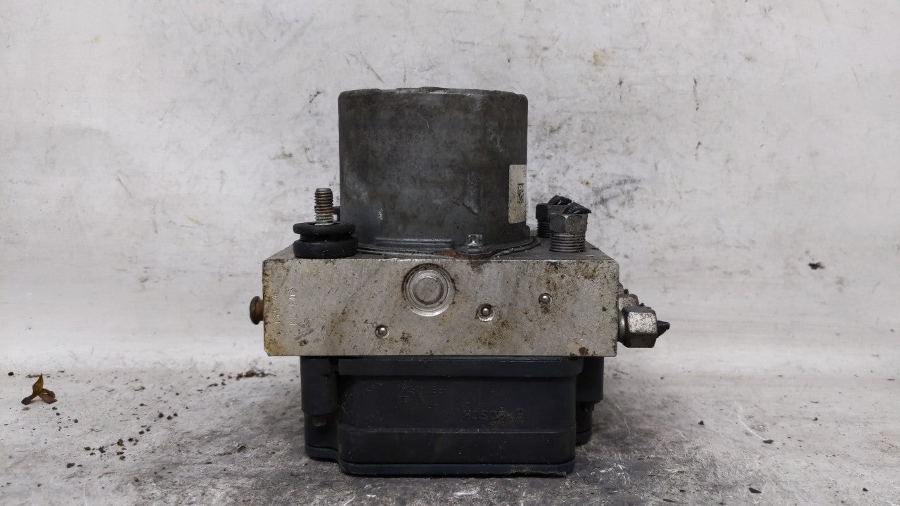 2015-2018 Dodge Grand Caravan ABS Pump Control Module Replacement P/N:P68183803AC Fits Fits 2015 2016 2017 2018 OEM Used Aut