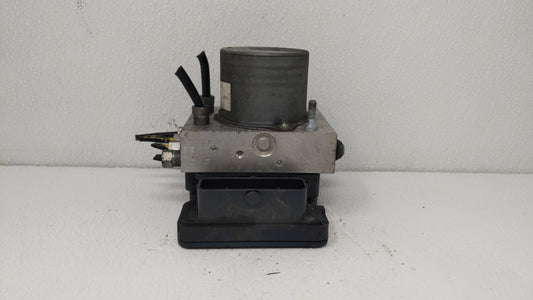 2015-2018 Dodge Grand Caravan ABS Pump Control Module Replacement P/N:P68183803AC P68183803AD Fits Fits 2015 2016 2017 2018 