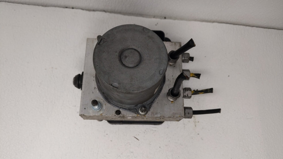 2015-2020 Dodge Grand Caravan Anti-Lock Brake ABS Pump Module Actuator OEM P/N:P68183803AC P68183803AD Fits OEM Used Auto Pa