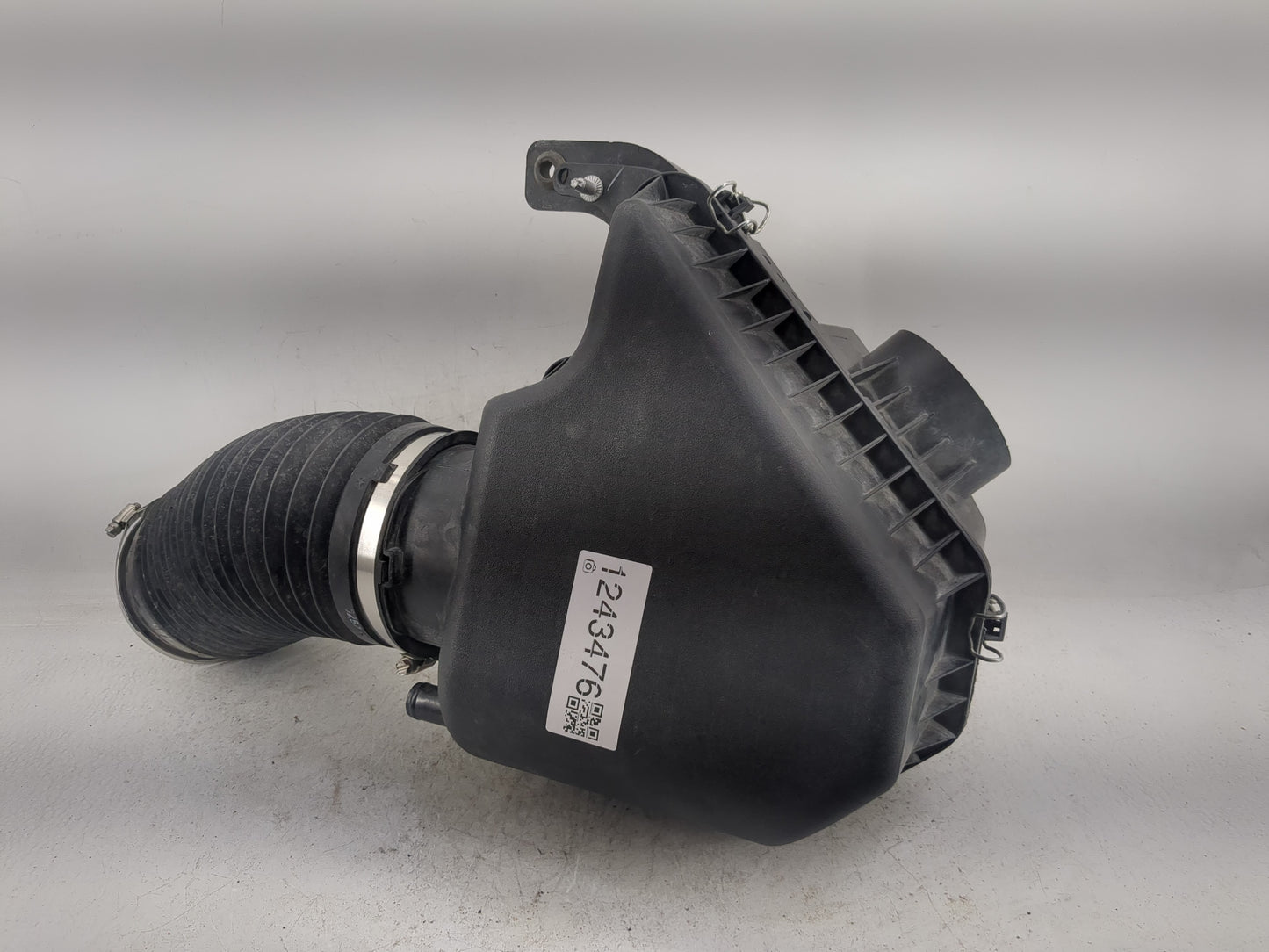 2011-2020 Dodge Grand Caravan Air Cleaner Intake-duct Hose Tube - Oemusedautoparts1.com