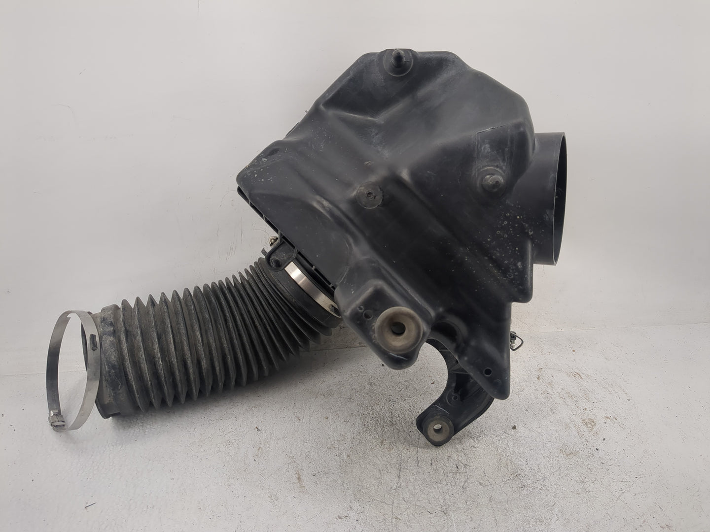 2011-2020 Dodge Grand Caravan Air Cleaner Intake-duct Hose Tube - Oemusedautoparts1.com
