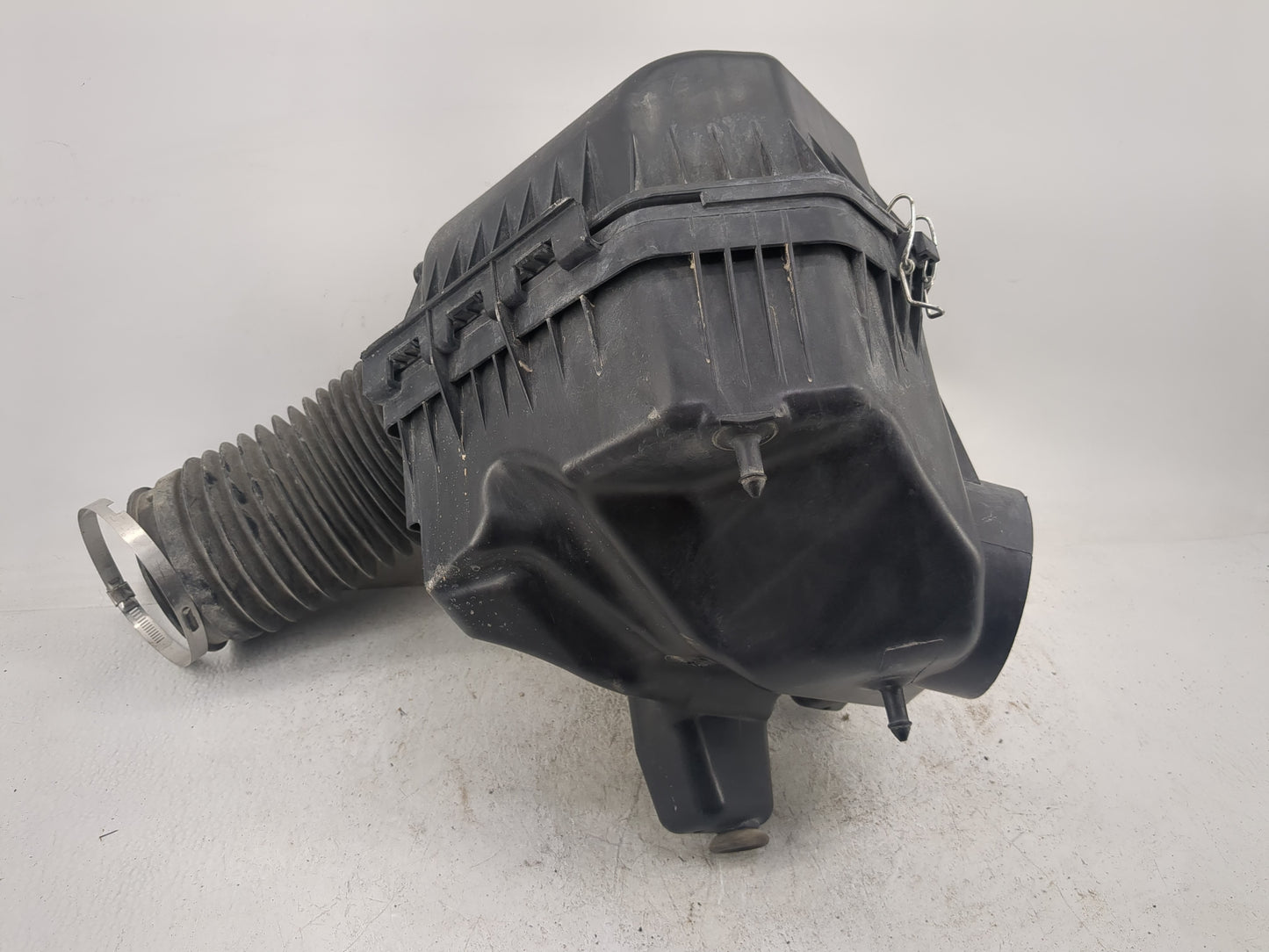 2011-2020 Dodge Grand Caravan Air Cleaner Intake-duct Hose Tube - Oemusedautoparts1.com