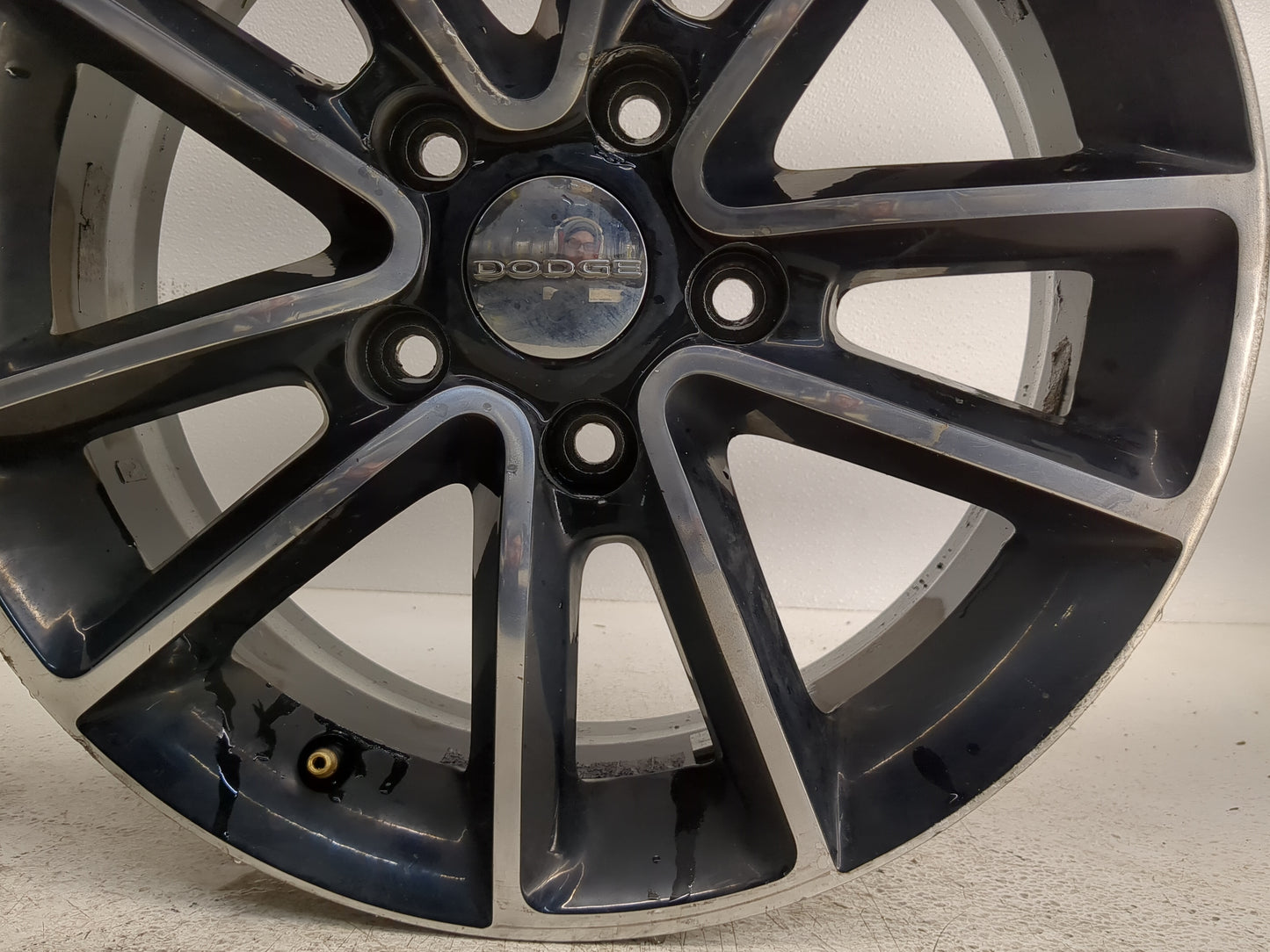 2015 Dodge Grand Caravan Oem Wheel Rim - Oemusedautoparts1.com