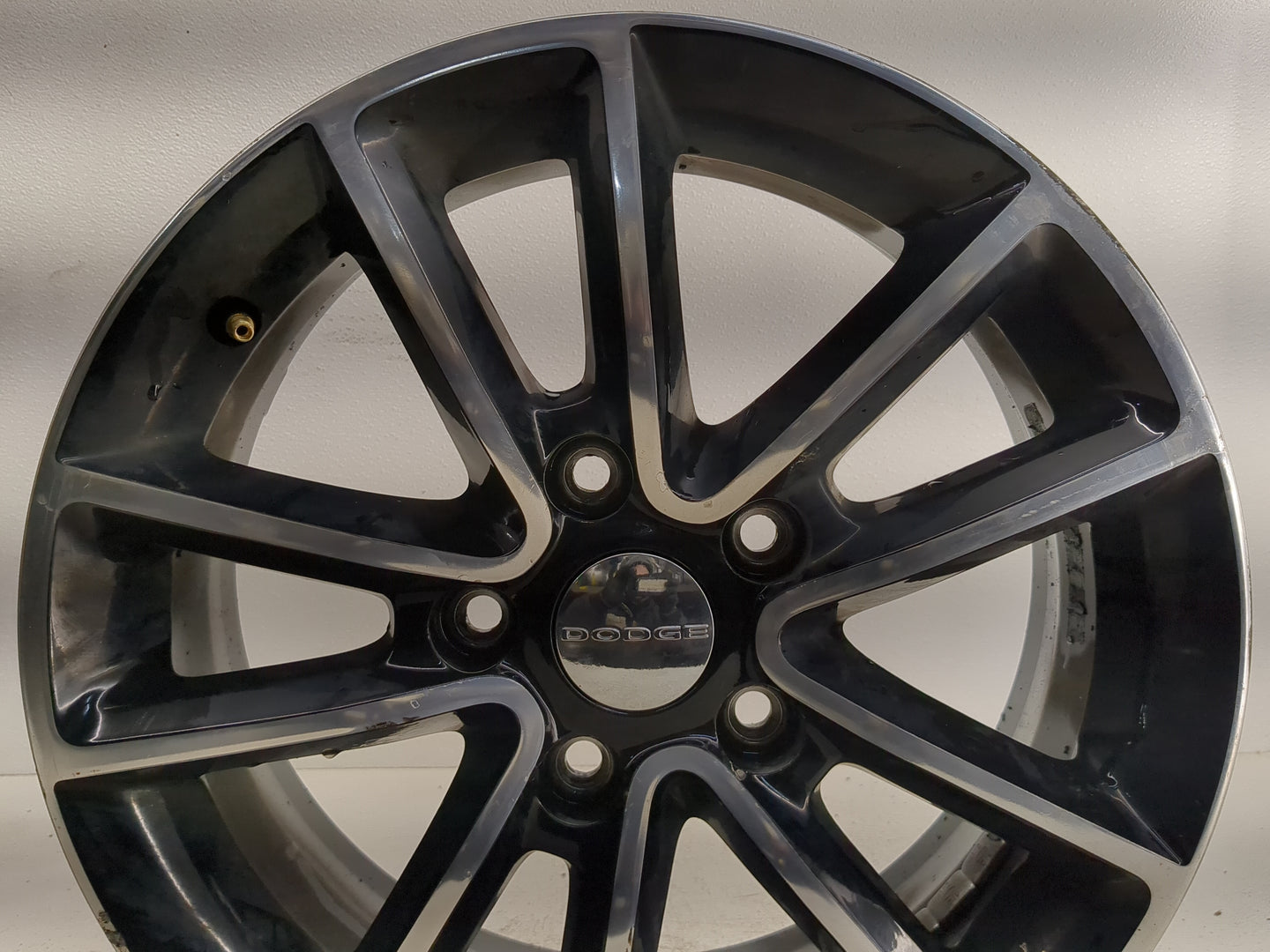 2015 Dodge Grand Caravan Oem Wheel Rim - Oemusedautoparts1.com