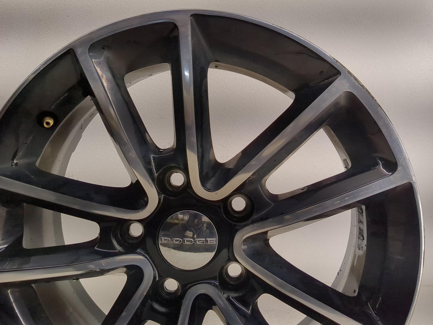2015 Dodge Grand Caravan Oem Wheel Rim - Oemusedautoparts1.com