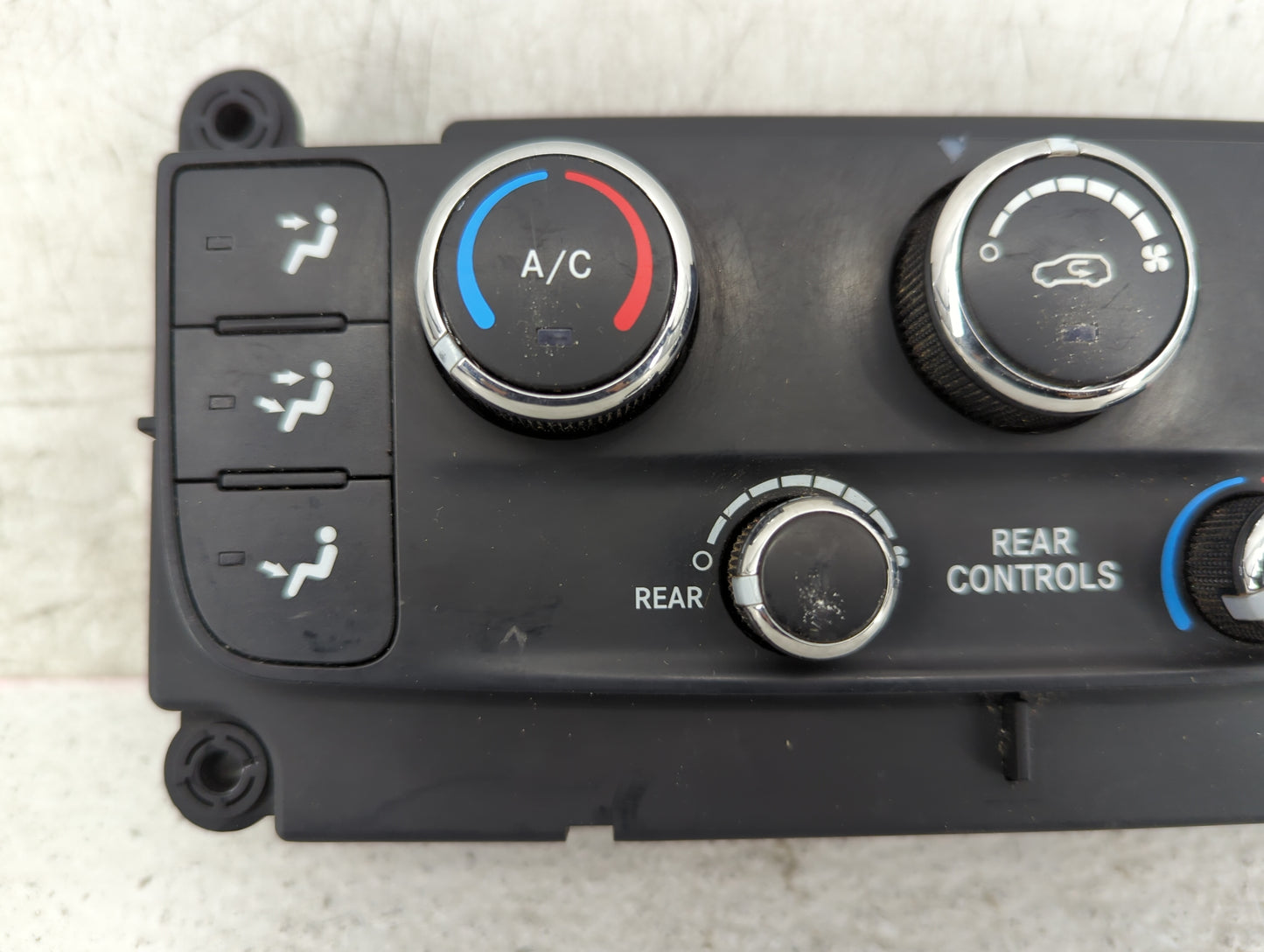 2011-2020 Dodge Grand Caravan Climate Control Module Temperature AC/Heater Replacement P/N:P55111240AH Fits OEM Used Auto Pa