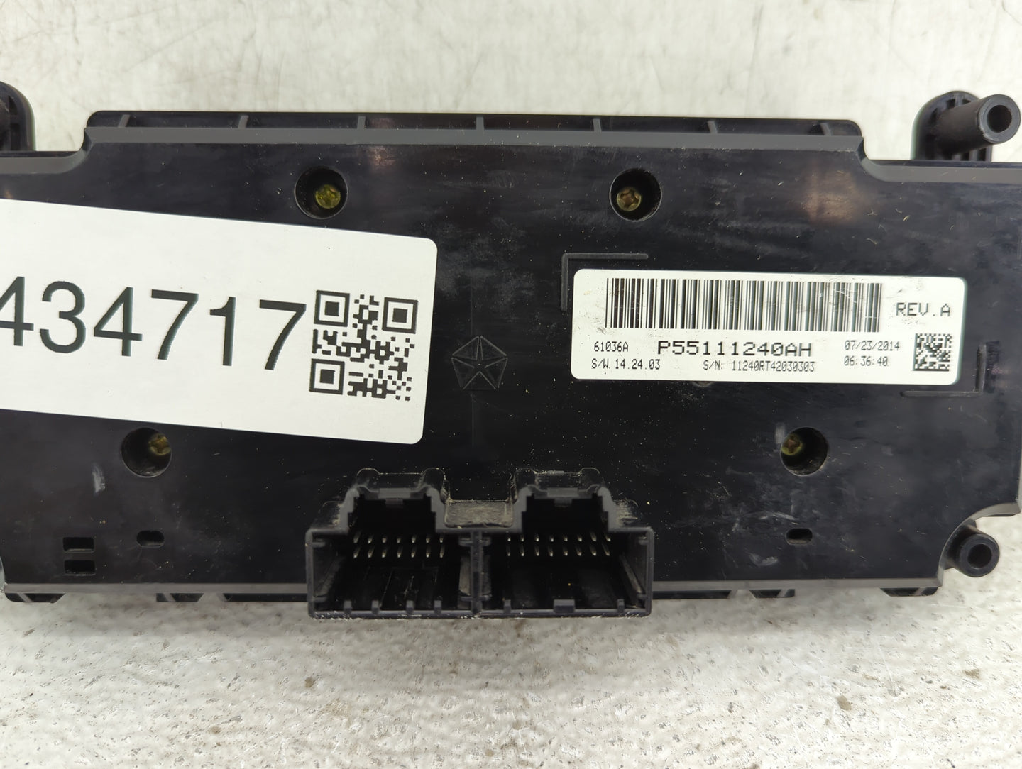 2011-2020 Dodge Grand Caravan Climate Control Module Temperature AC/Heater Replacement P/N:P55111240AH Fits OEM Used Auto Pa