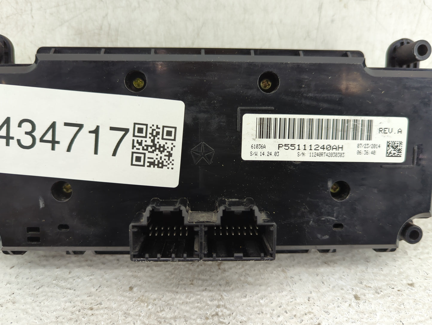 2011-2020 Dodge Grand Caravan Climate Control Module Temperature AC/Heater Replacement P/N:P55111240AH Fits OEM Used Auto Pa