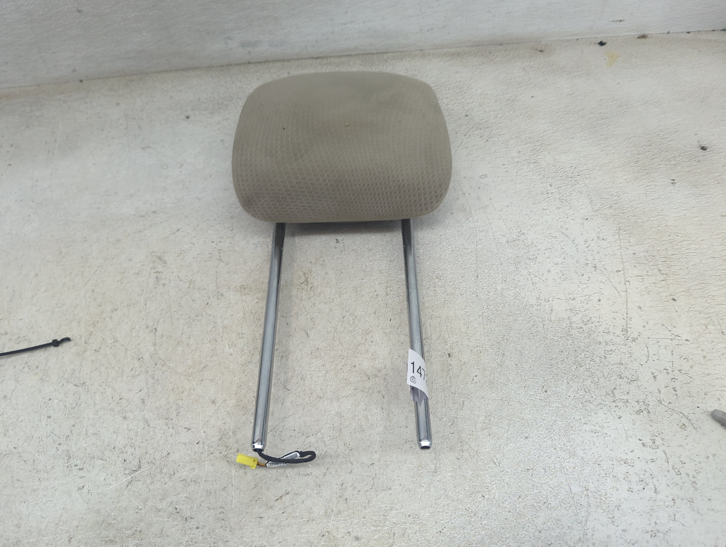 2015 Dodge Grand Caravan Headrest Head Rest Front Driver Seat Gray - Oemusedautoparts1.com