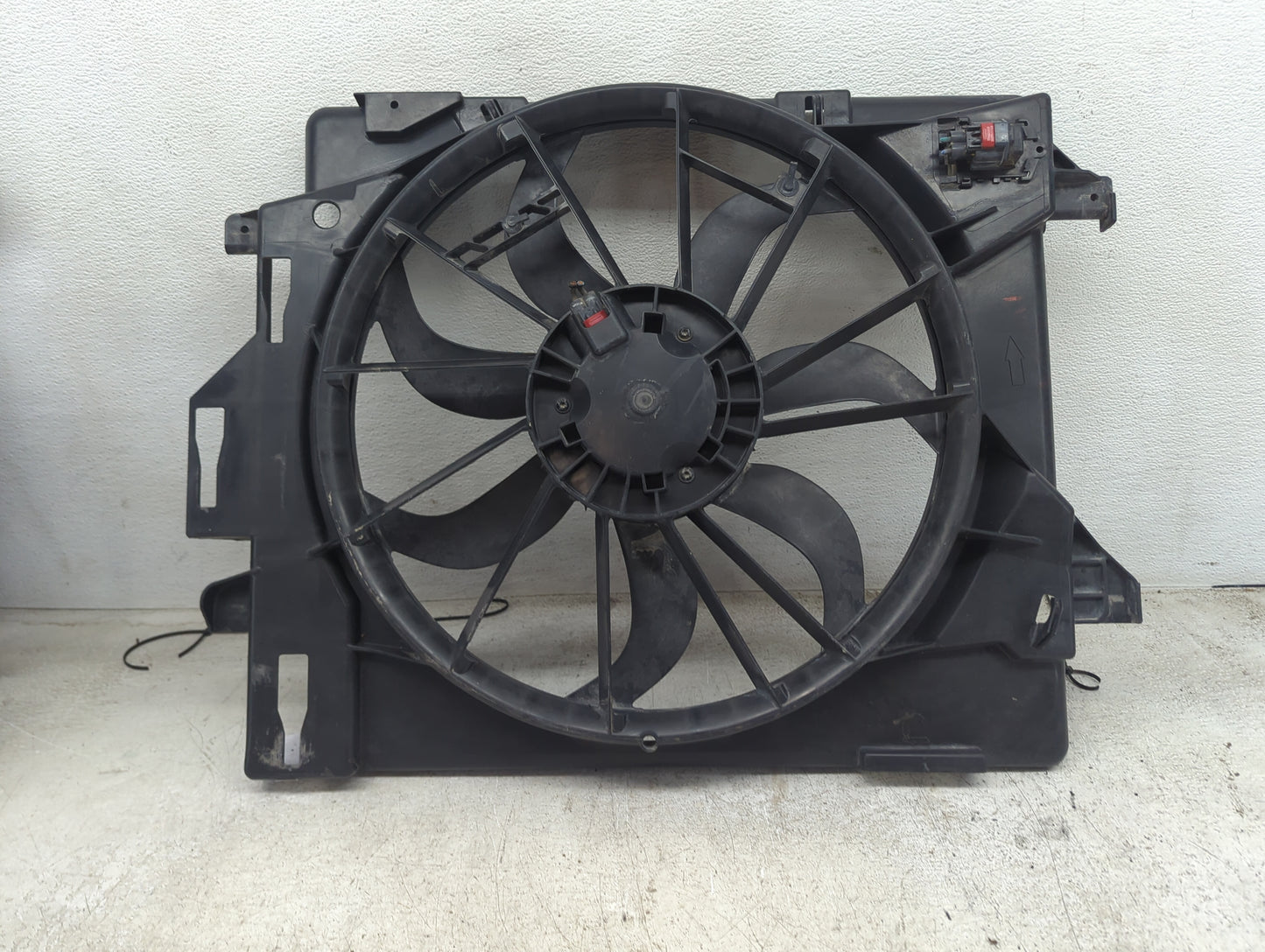 2008-2020 Dodge Grand Caravan Electric Radiator Cooling Fan Motor Assembly P/N:T144AN180564460 Fits OEM Used Auto Parts - Oe