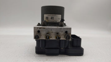 2015-2018 Dodge Grand Caravan ABS Pump Control Module Replacement P/N:P68183803AC 68183803AC Fits Fits 2015 2016 2017 2018 O