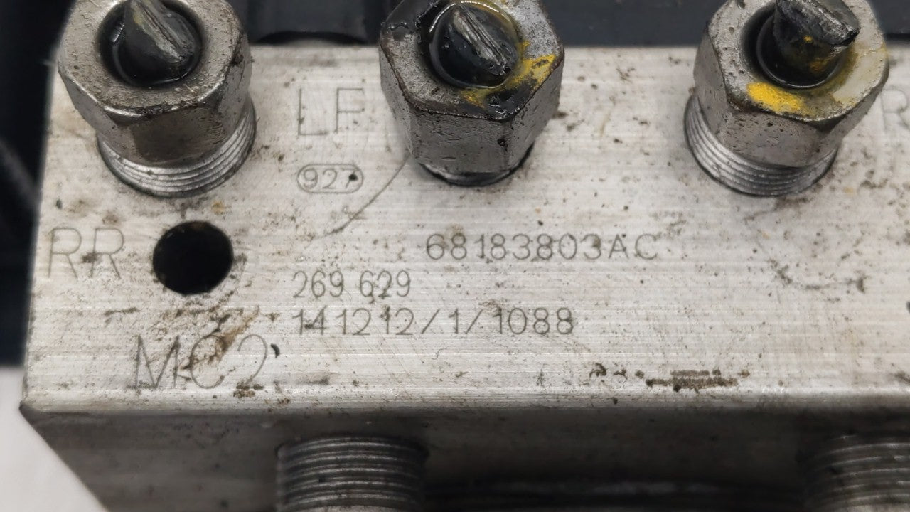 2015-2018 Dodge Grand Caravan ABS Pump Control Module Replacement P/N:P68183803AC 68183803AC Fits Fits 2015 2016 2017 2018 O