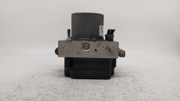 2015-2018 Dodge Grand Caravan ABS Pump Control Module Replacement P/N:P68183803AC 68183803AC Fits Fits 2015 2016 2017 2018 OEM Used Auto Parts