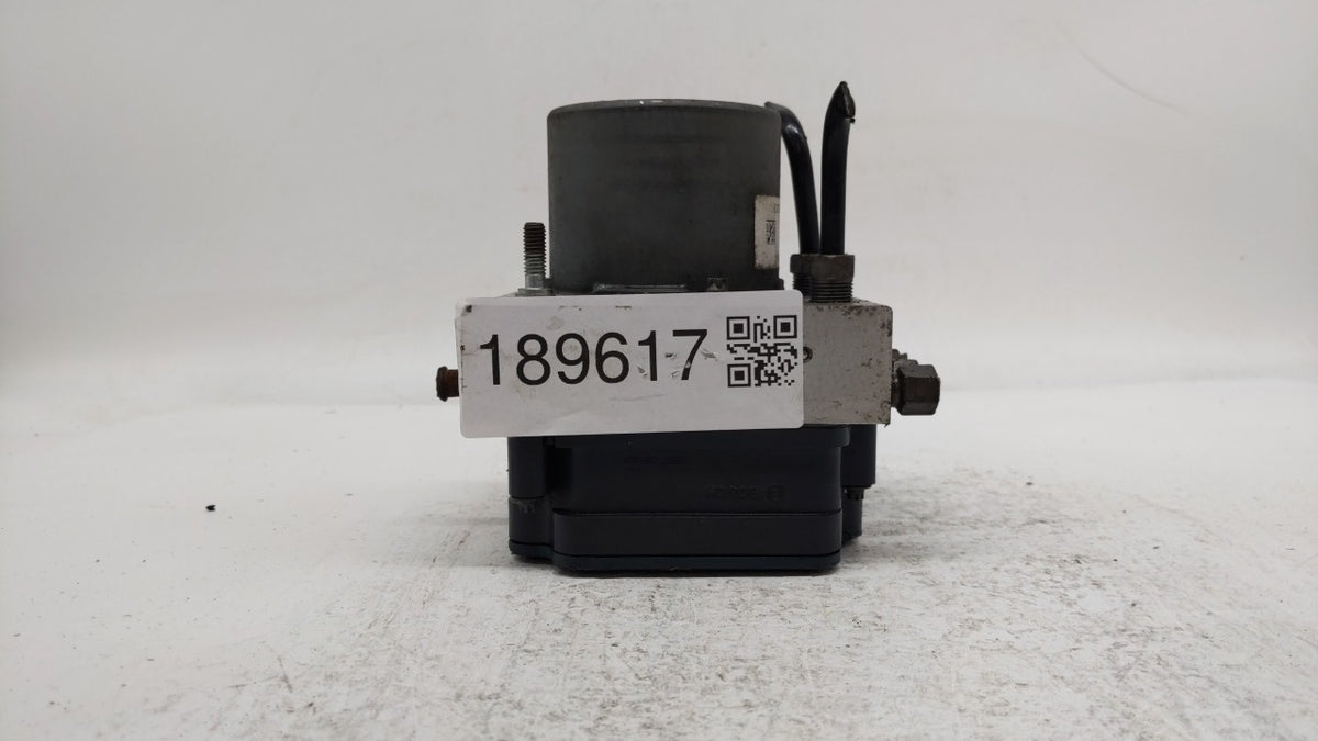 2015-2020 Dodge Grand Caravan Anti-Lock Brake ABS Pump Module Actuator OEM P/N:P68183803AC 68183803AC Fits OEM Used Auto Par