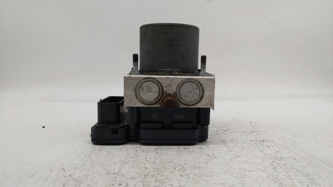 2015-2018 Dodge Grand Caravan ABS Pump Control Module Replacement P/N:P68183803AC 68183803AC Fits Fits 2015 2016 2017 2018 O