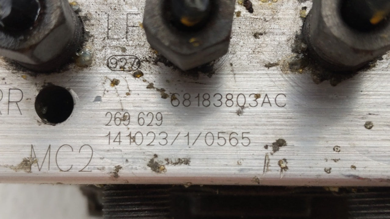 2015-2018 Dodge Grand Caravan ABS Pump Control Module Replacement P/N:P68183803AC 68183803AC Fits Fits 2015 2016 2017 2018 O