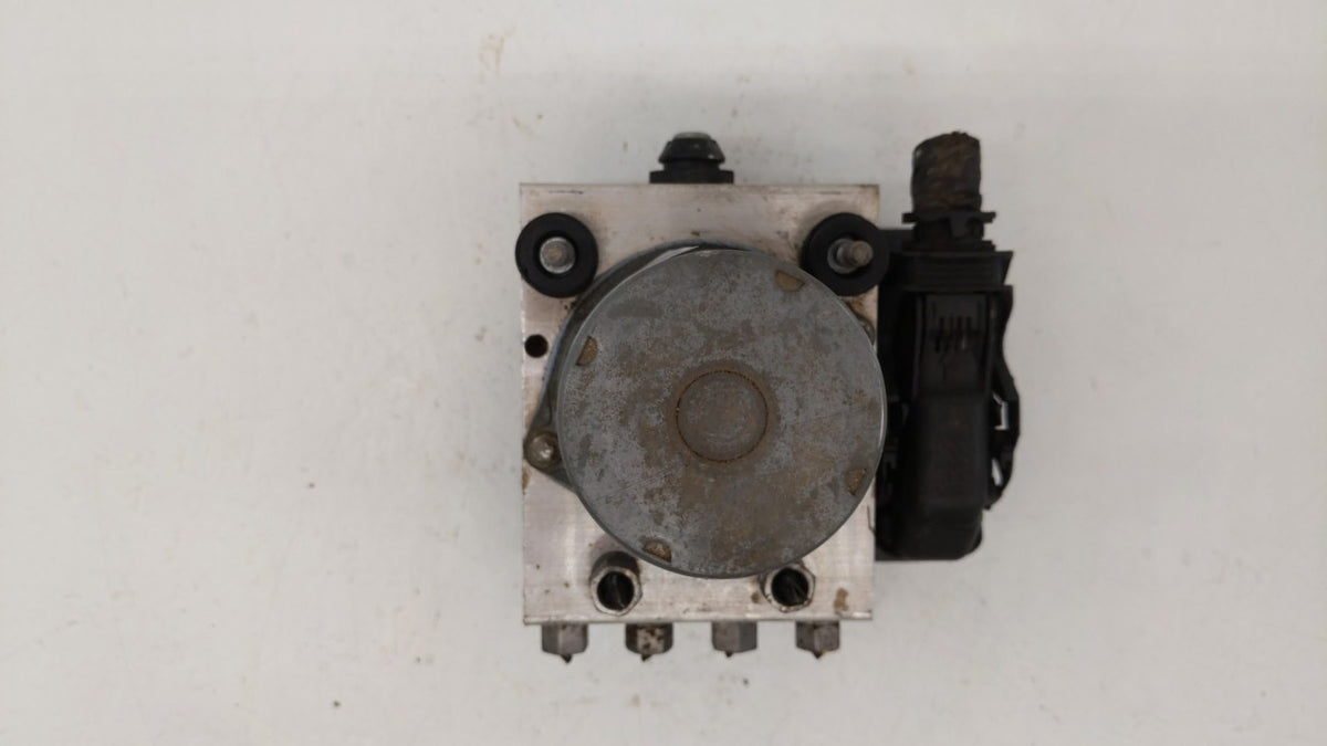 2015-2020 Dodge Grand Caravan Anti-Lock Brake ABS Pump Module Actuator OEM P/N:P68183803AC 68183803AC Fits OEM Used Auto Par