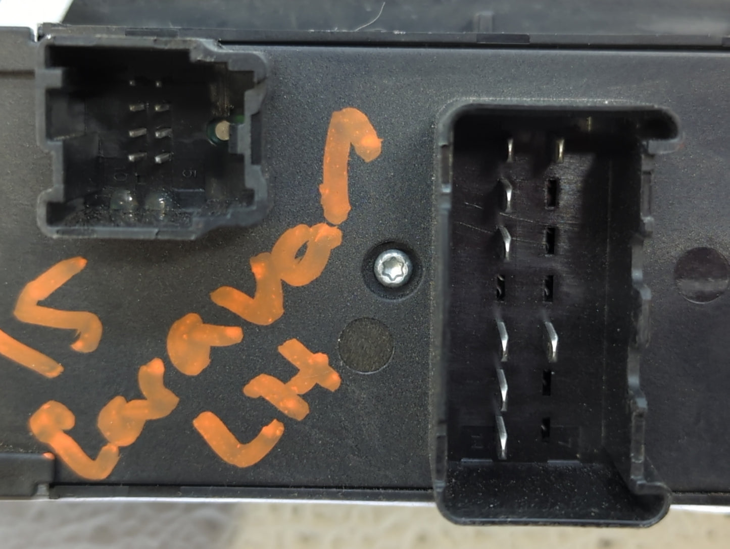 2012-2016 Dodge Grand Caravan Passenger Right Power Window Switch - Oemusedautoparts1.com