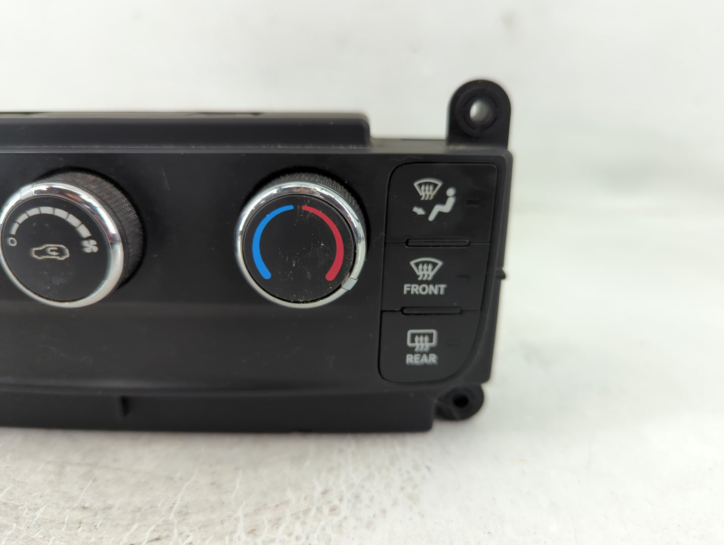 2015 Dodge Grand Caravan Climate Control Module Temperature AC/Heater Replacement Fits OEM Used Auto Parts - Oemusedautopart