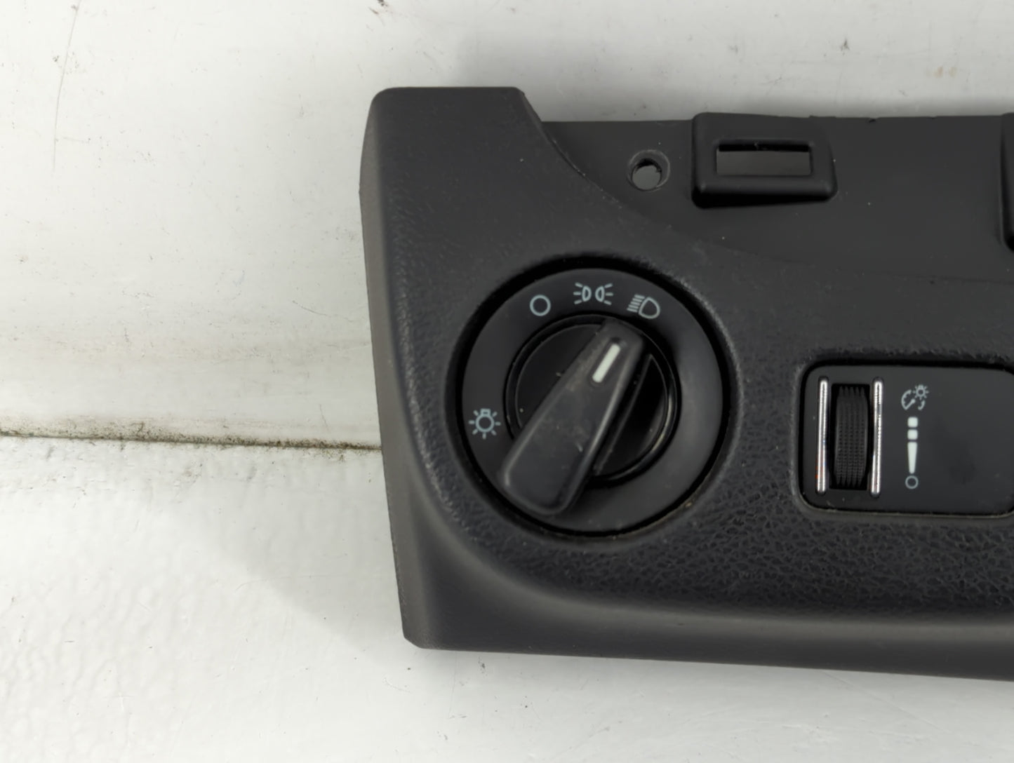 2015 Dodge Grand Caravan Headlight Head Light Switch Lamp Control - Oemusedautoparts1.com